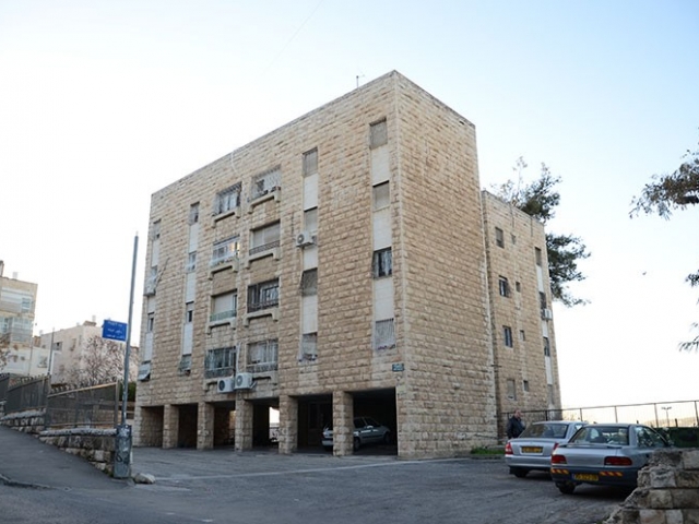 Shaul HaMelech 63, Jerusalem – Before implementation of Tama 38 project