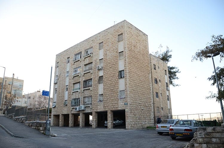 Shaul HaMelech 63, Jerusalem – Before implementation of Tama 38 project