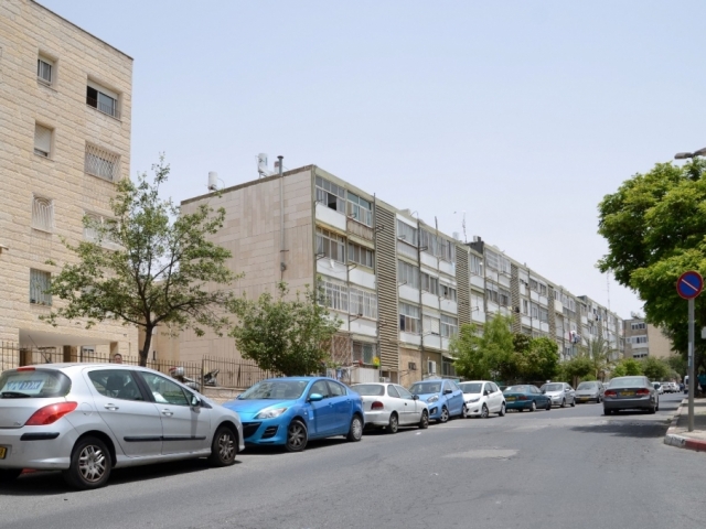 Rivka 22, Jerusalem – Before implementation of Tama 38 project